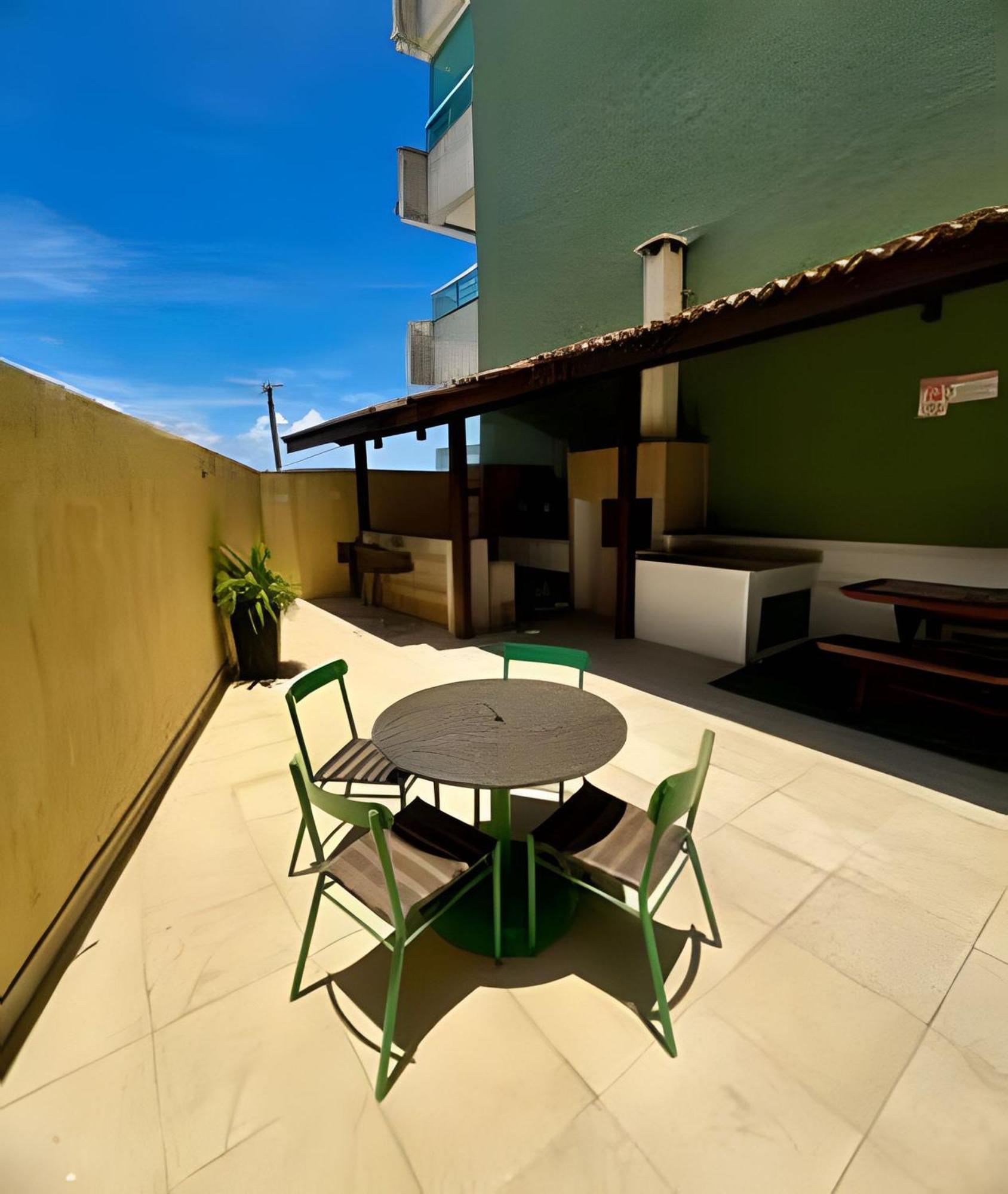 Unu Armacao; Frente/vista Mar, Piscina E + Apartamento *