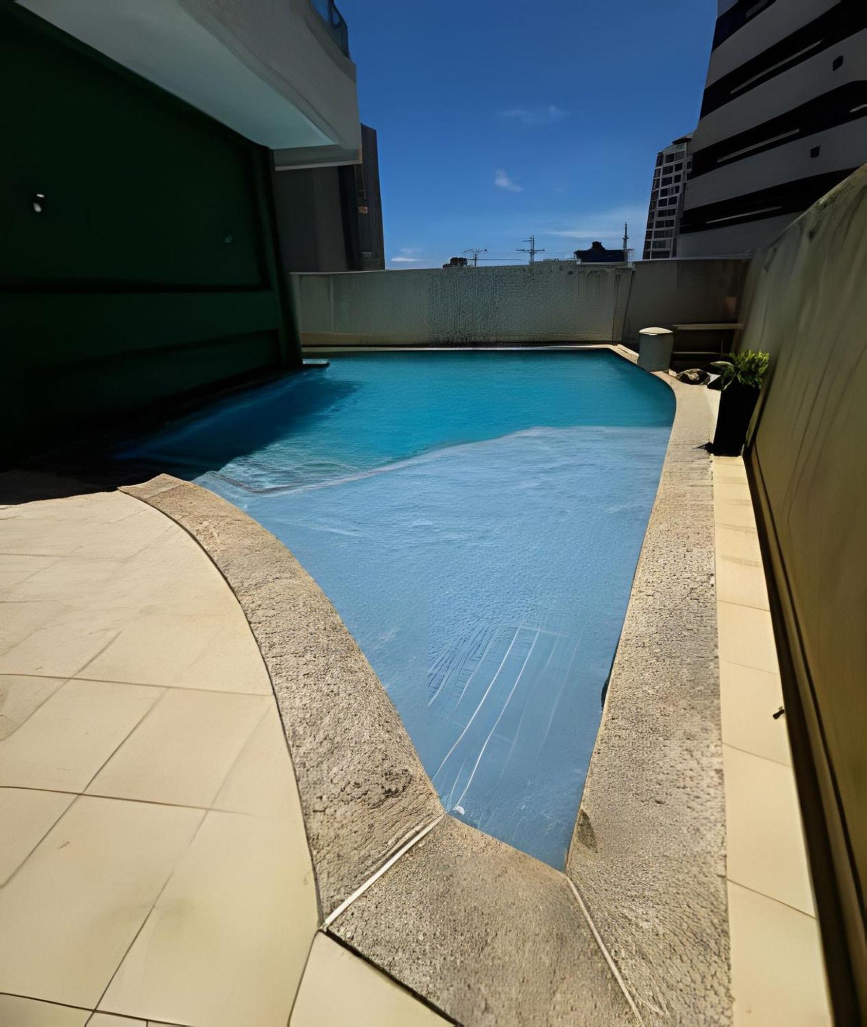 Unu Armacao; Frente/vista Mar, Piscina E + Apartamento *